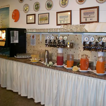 호텔 Portofino 리도 디 예솔로